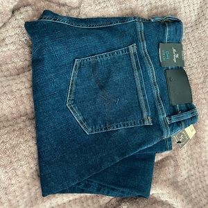 Size W33 L34 Heritage Cool Cut jeans for men. Never worn and tags still on.